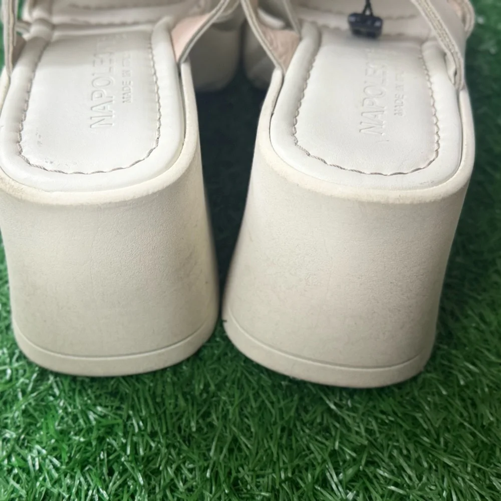 Napoleoni Italy women’s platforms size‎ 39